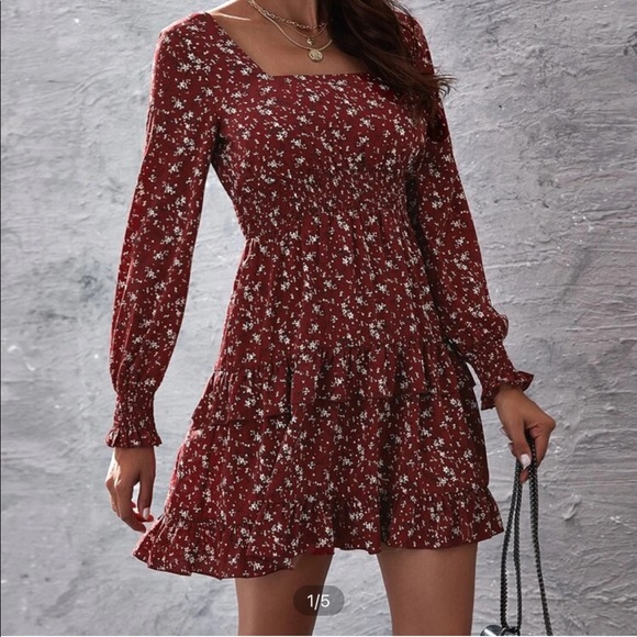 SHEIN Dresses & Skirts - 🚫SOLD🚫 Ditsy Floral Shirred Layered Ruffle Dress
